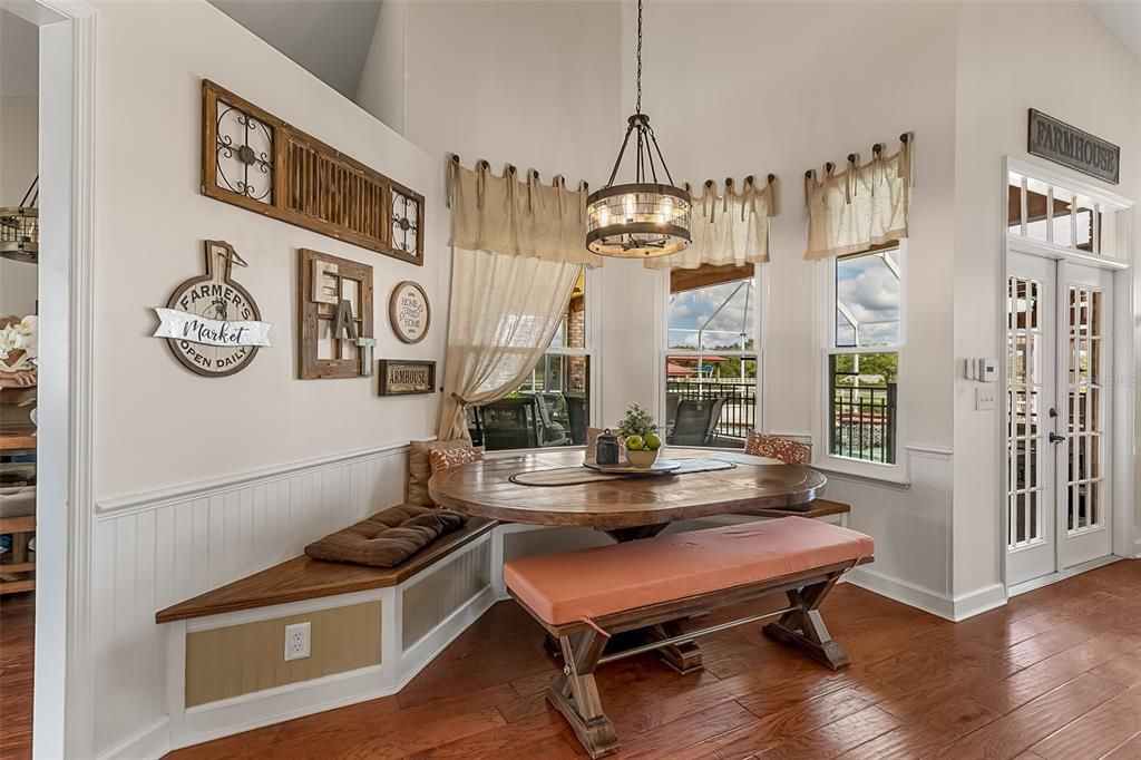 For Sale: $1,049,900 (3 beds, 4 baths, 2258 Square Feet)