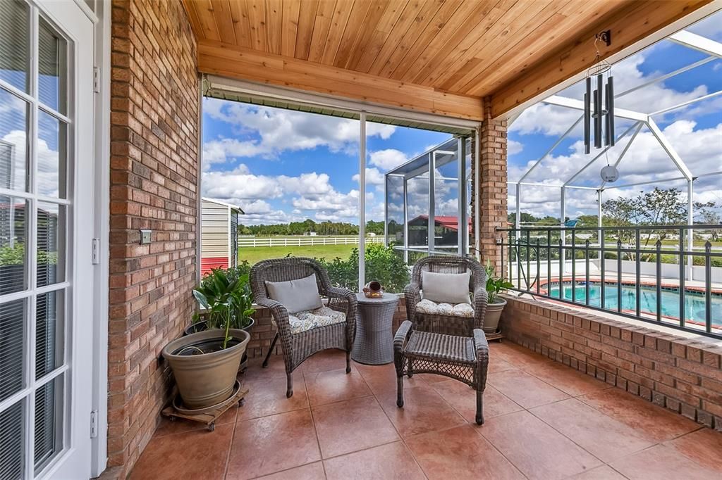 For Sale: $1,049,900 (3 beds, 4 baths, 2258 Square Feet)