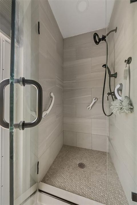 For Sale: $1,049,900 (3 beds, 4 baths, 2258 Square Feet)