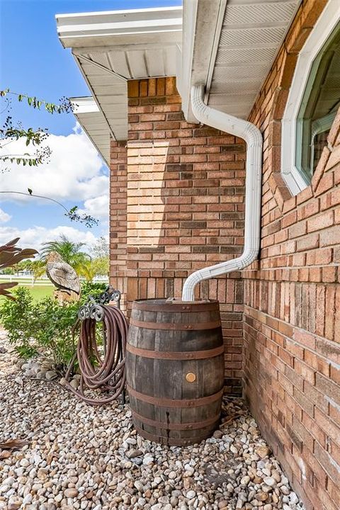 For Sale: $1,049,900 (3 beds, 4 baths, 2258 Square Feet)