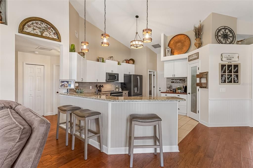 For Sale: $1,049,900 (3 beds, 4 baths, 2258 Square Feet)