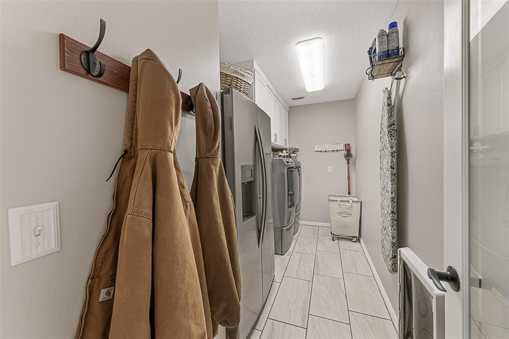 For Sale: $1,049,900 (3 beds, 4 baths, 2258 Square Feet)