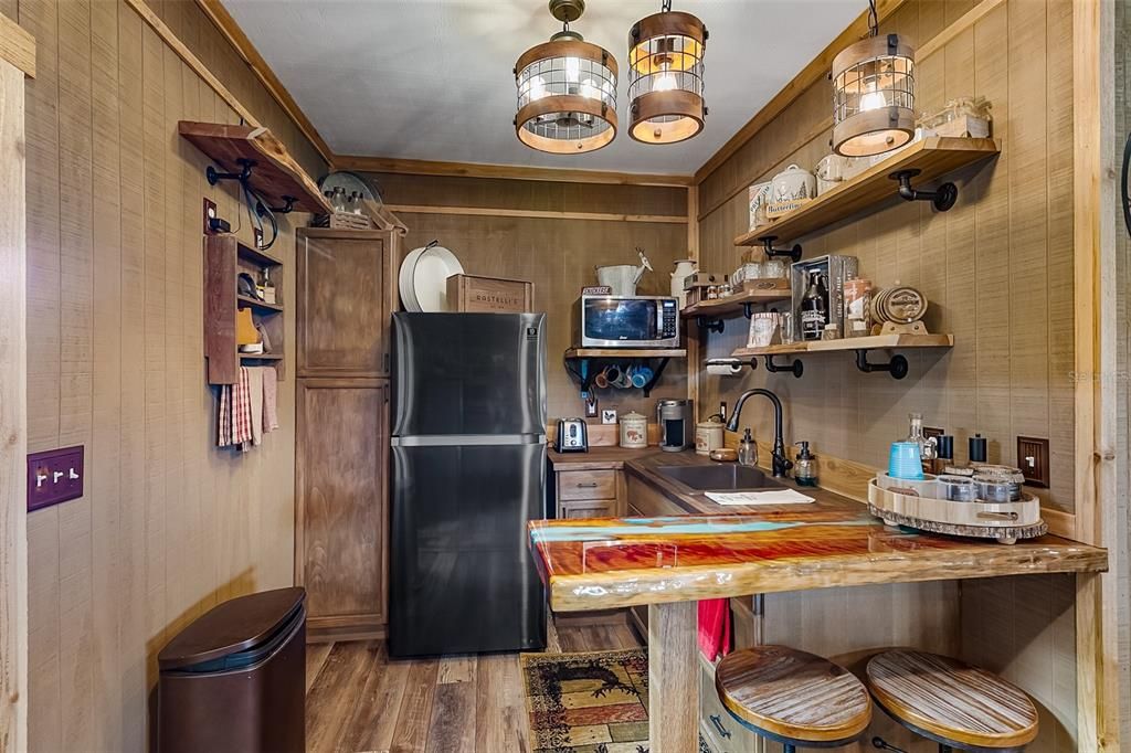 For Sale: $1,049,900 (3 beds, 4 baths, 2258 Square Feet)