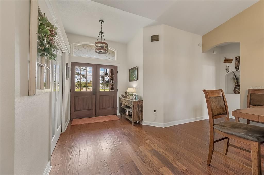 For Sale: $1,049,900 (3 beds, 4 baths, 2258 Square Feet)