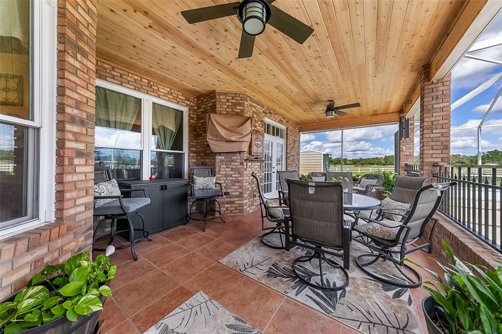 For Sale: $1,049,900 (3 beds, 4 baths, 2258 Square Feet)