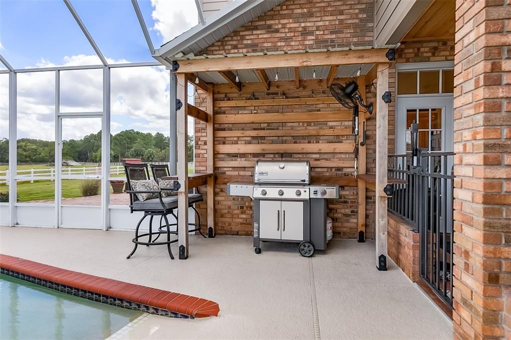 For Sale: $1,049,900 (3 beds, 4 baths, 2258 Square Feet)