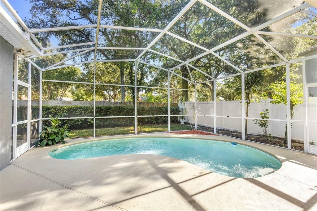 Active With Contract: $532,000 (3 beds, 2 baths, 1900 Square Feet)