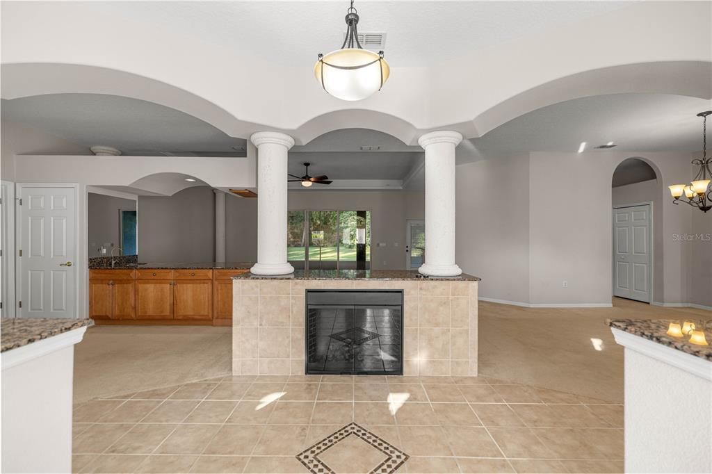 На продажу: $599,000 (4 спален, 3 ванн, 3441 Квадратных фут)