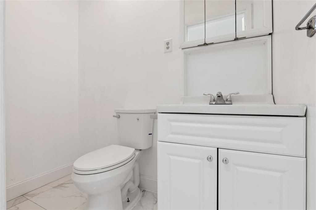 For Sale: $319,900 (3 beds, 1 baths, 1552 Square Feet)