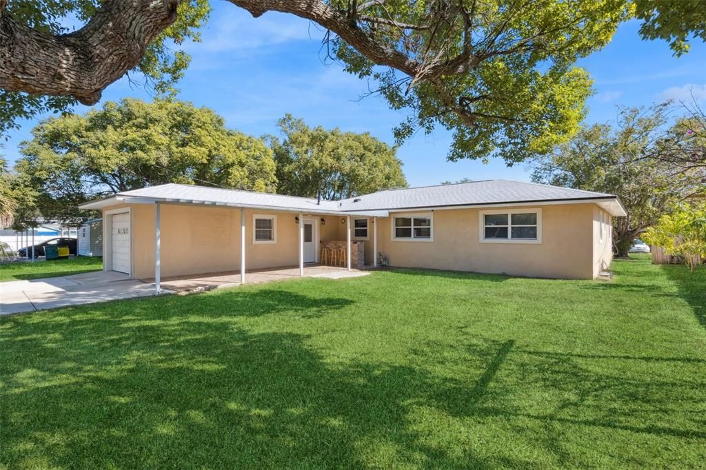 For Sale: $319,900 (3 beds, 1 baths, 1552 Square Feet)