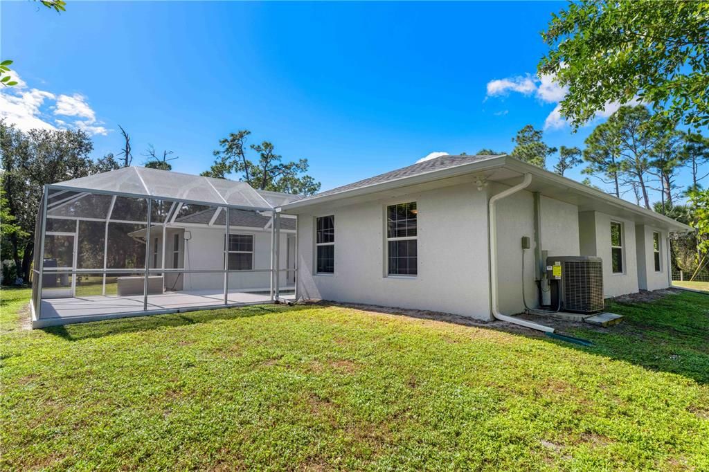 Activo con contrato: $615,000 (4 camas, 3 baños, 3112 Pies cuadrados)