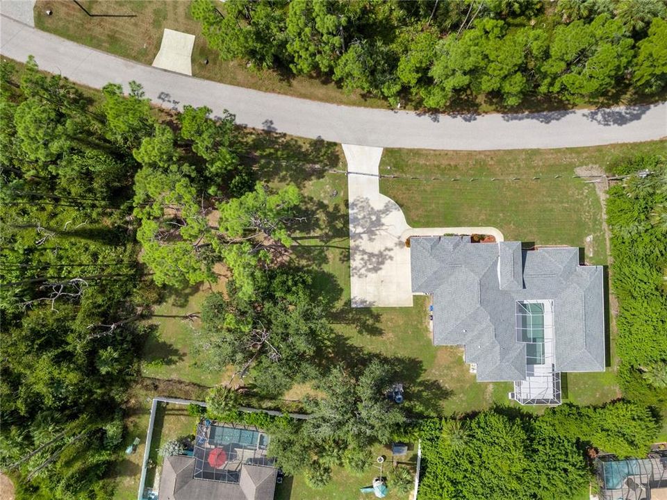 Activo con contrato: $615,000 (4 camas, 3 baños, 3112 Pies cuadrados)