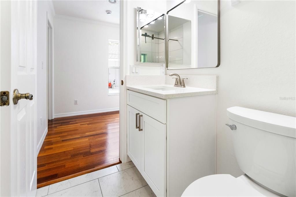 Activo con contrato: $615,000 (4 camas, 3 baños, 3112 Pies cuadrados)