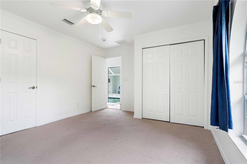 Activo con contrato: $615,000 (4 camas, 3 baños, 3112 Pies cuadrados)