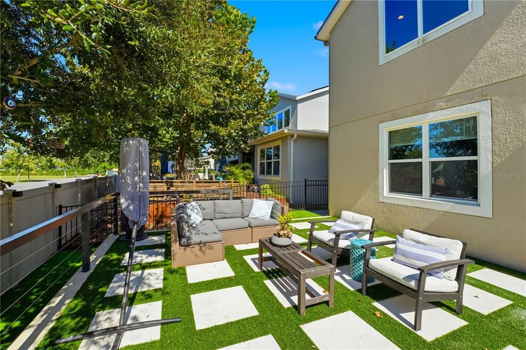 For Sale: $1,090,000 (5 beds, 4 baths, 4478 Square Feet)