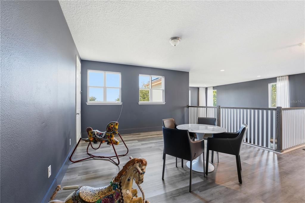 For Sale: $1,090,000 (5 beds, 4 baths, 4478 Square Feet)