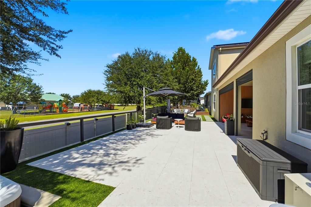 For Sale: $1,090,000 (5 beds, 4 baths, 4478 Square Feet)