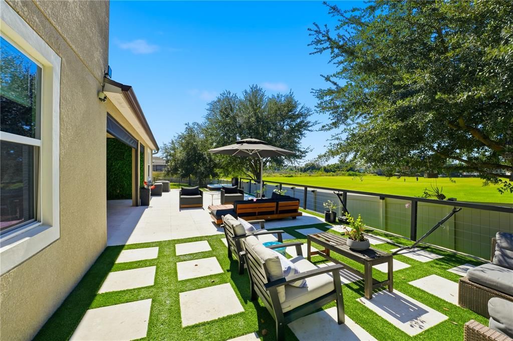 For Sale: $1,090,000 (5 beds, 4 baths, 4478 Square Feet)