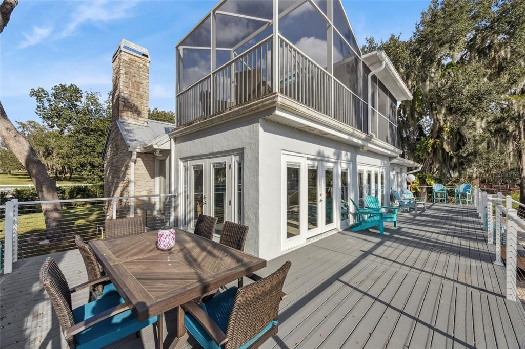 合同活跃: $895,000 (3 贝兹, 2 浴室, 2172 平方英尺)