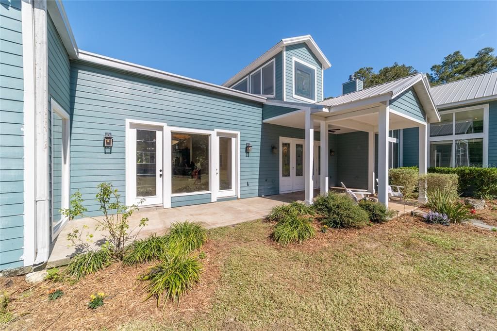 待售: $1,250,000 (5 贝兹, 4 浴室, 5357 平方英尺)