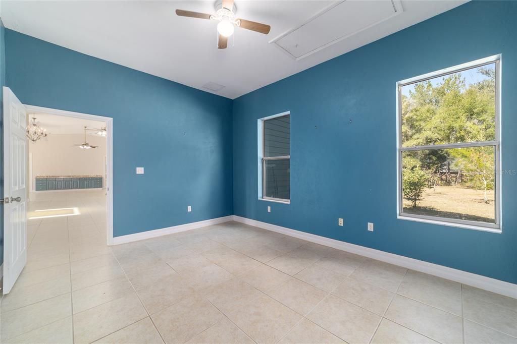 待售: $1,250,000 (5 贝兹, 4 浴室, 5357 平方英尺)