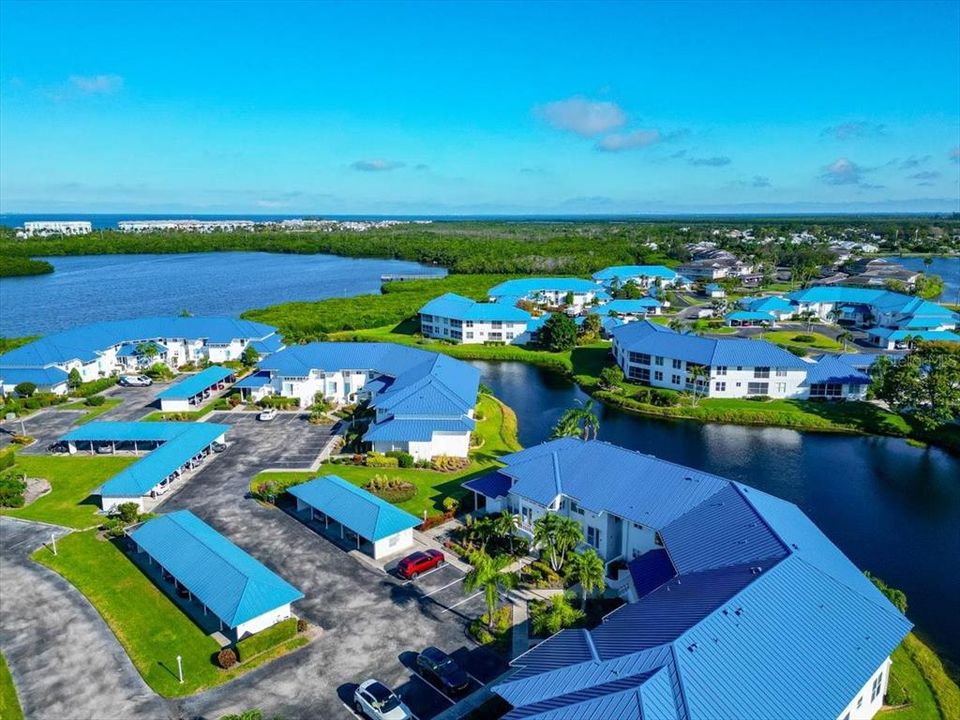 待售: $309,000 (2 贝兹, 2 浴室, 1115 平方英尺)