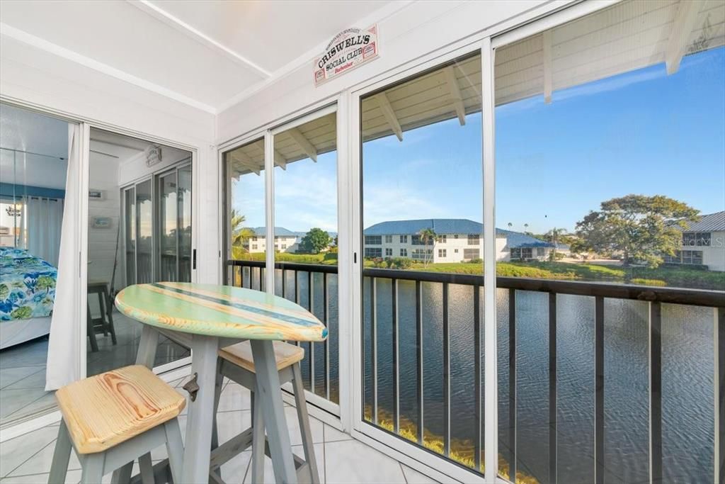 待售: $309,000 (2 贝兹, 2 浴室, 1115 平方英尺)