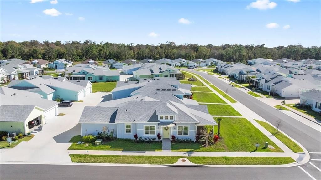 For Sale: $429,900 (2 beds, 2 baths, 1466 Square Feet)