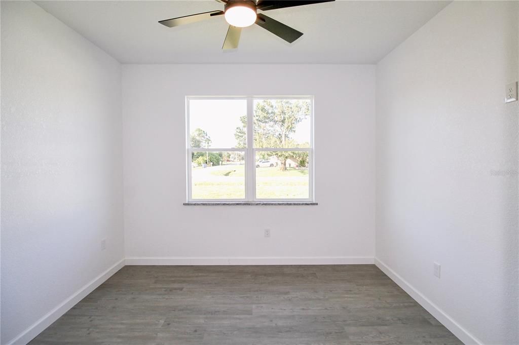 For Sale: $337,900 (3 beds, 2 baths, 1488 Square Feet)