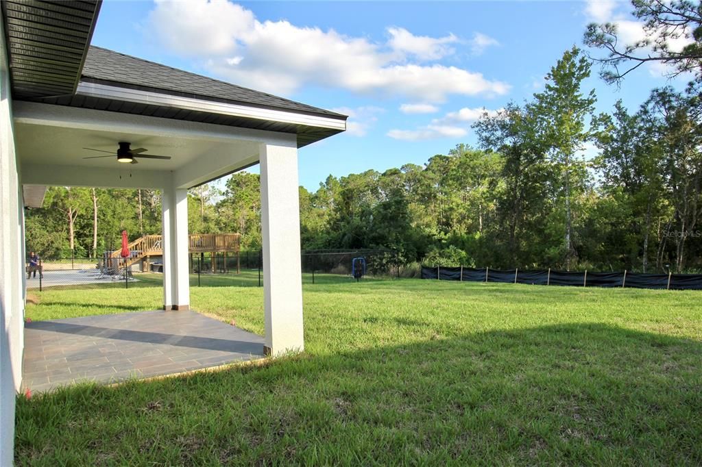 For Sale: $337,900 (3 beds, 2 baths, 1488 Square Feet)