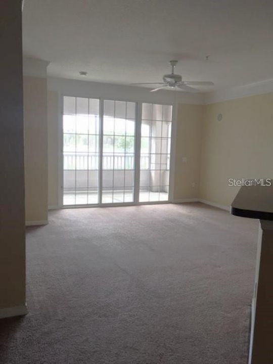 For Sale: $210,000 (2 beds, 2 baths, 1107 Square Feet)