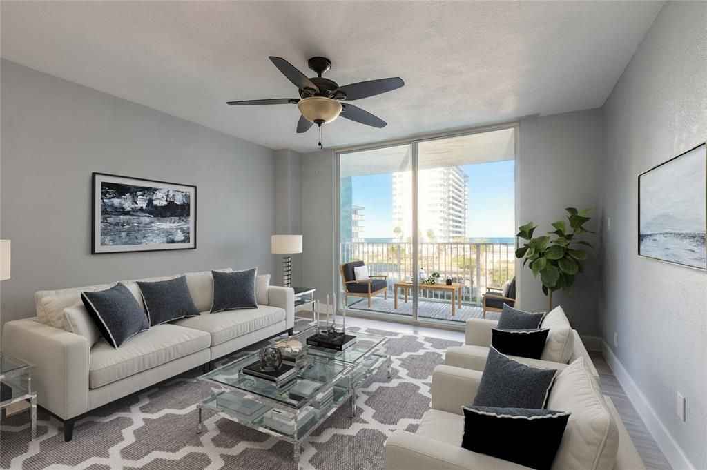 Active With Contract: $209,900 (2 beds, 2 baths, 890 Square Feet)