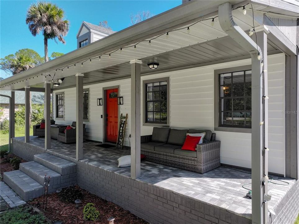 待售: $569,900 (3 贝兹, 2 浴室, 2218 平方英尺)