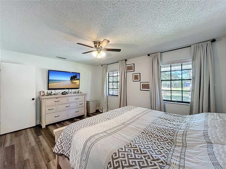 待售: $569,900 (3 贝兹, 2 浴室, 2218 平方英尺)