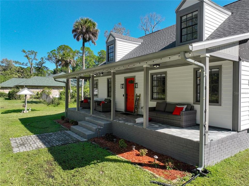 待售: $569,900 (3 贝兹, 2 浴室, 2218 平方英尺)