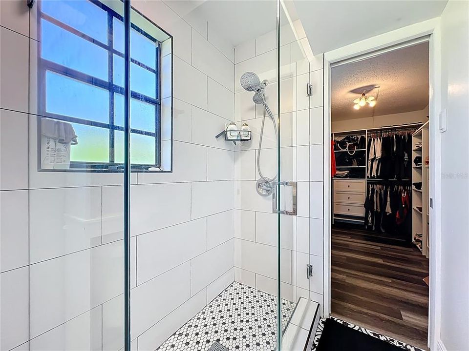 待售: $569,900 (3 贝兹, 2 浴室, 2218 平方英尺)