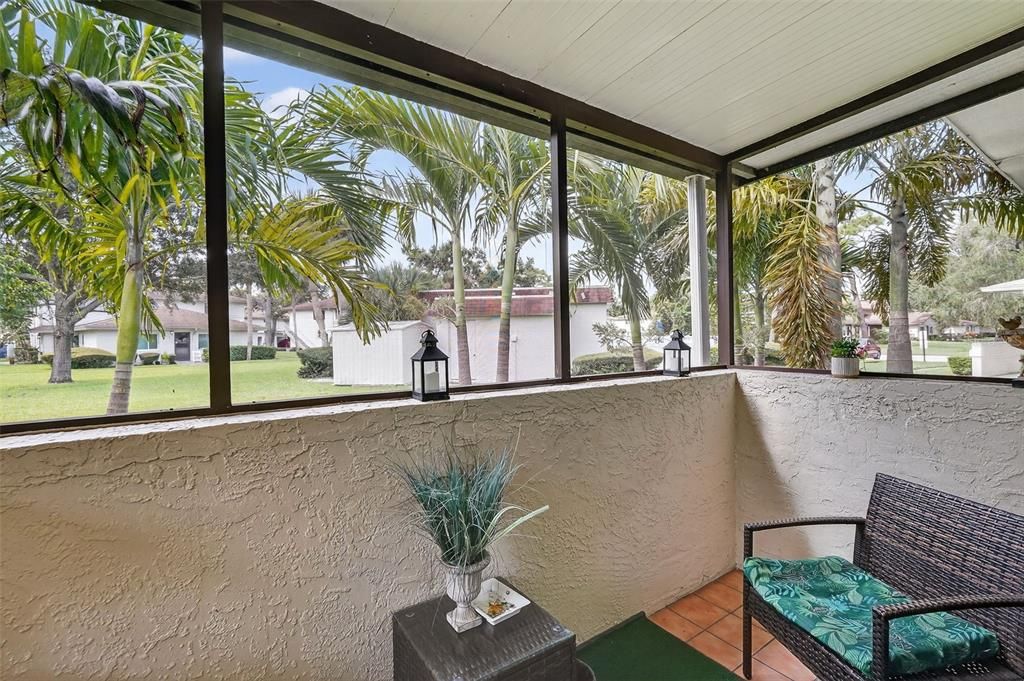 出租: $1,850 (2 贝兹, 1 浴室, 752 平方英尺)