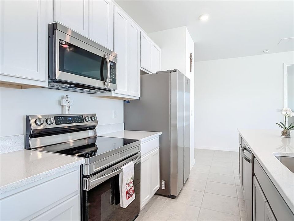 En Venta: $359,000 (3 camas, 2 baños, 1675 Pies cuadrados)