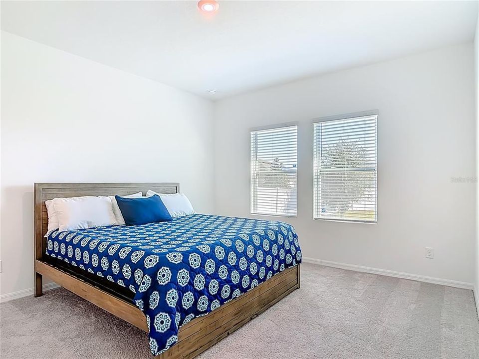 En Venta: $359,000 (3 camas, 2 baños, 1675 Pies cuadrados)