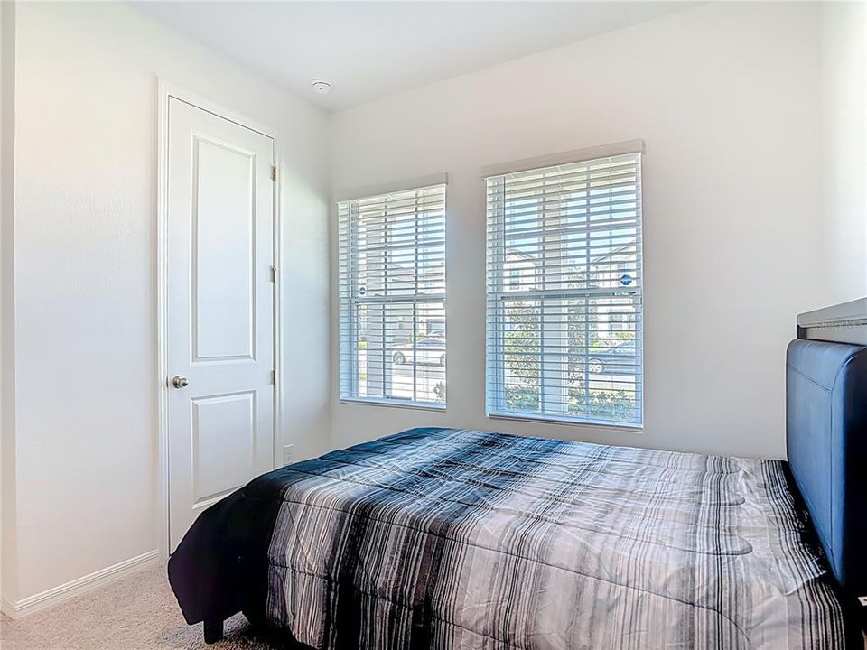 En Venta: $359,000 (3 camas, 2 baños, 1675 Pies cuadrados)