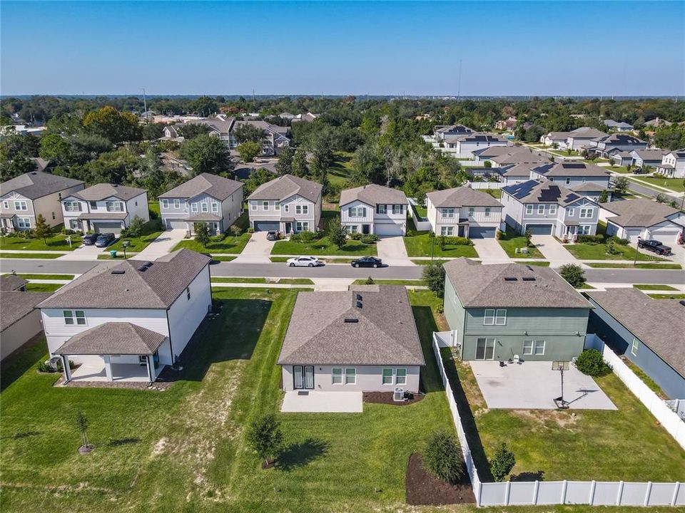 En Venta: $359,000 (3 camas, 2 baños, 1675 Pies cuadrados)