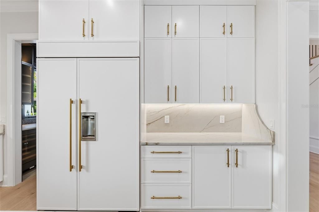 待售: $3,799,900 (5 贝兹, 6 浴室, 4741 平方英尺)