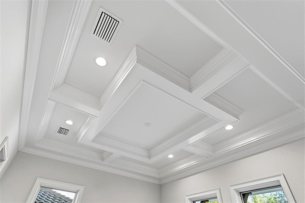 待售: $3,799,900 (5 贝兹, 6 浴室, 4741 平方英尺)