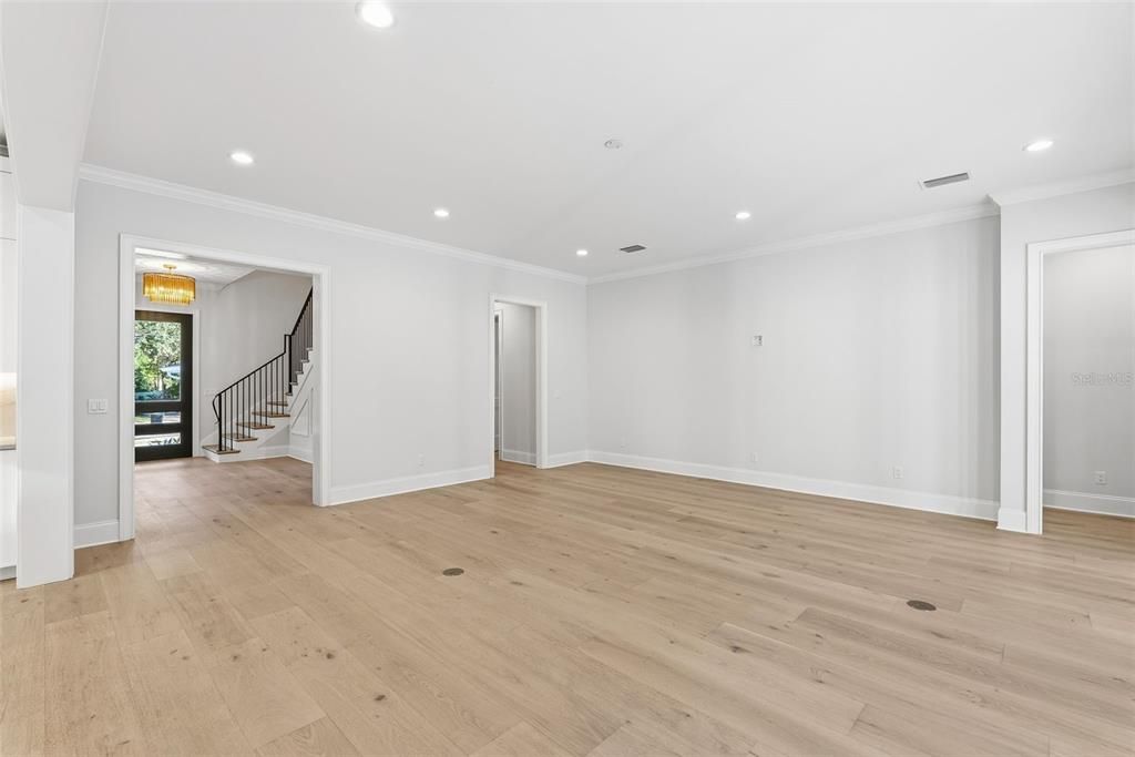 待售: $3,799,900 (5 贝兹, 6 浴室, 4741 平方英尺)