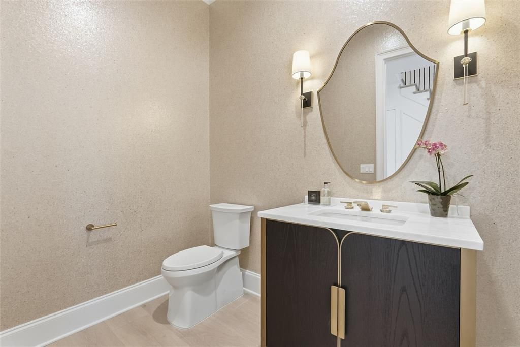 待售: $3,799,900 (5 贝兹, 6 浴室, 4741 平方英尺)