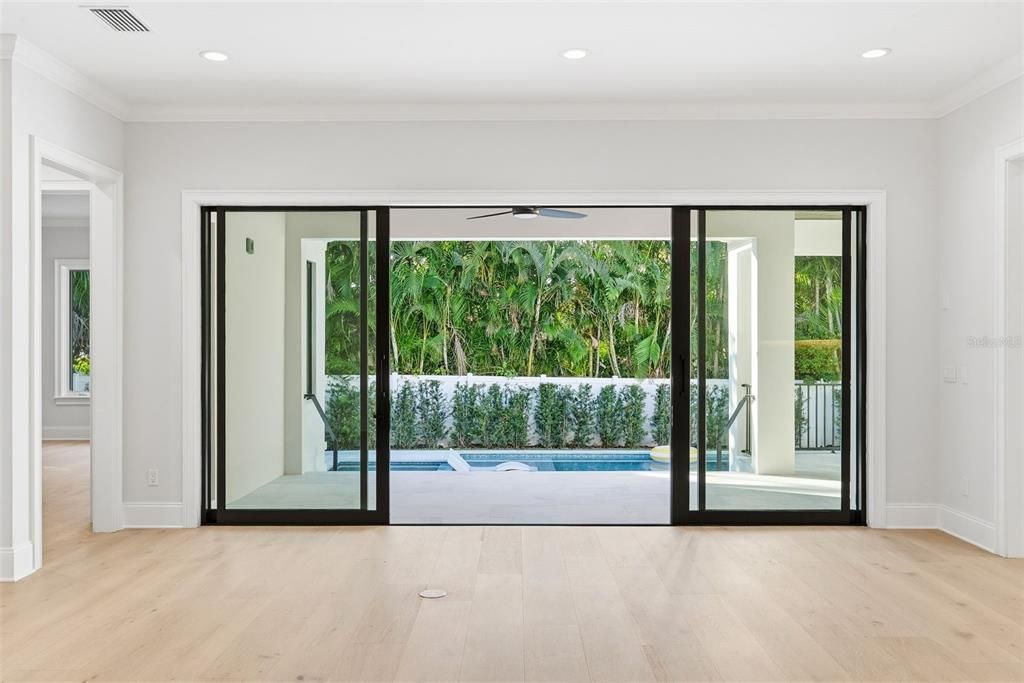 待售: $3,799,900 (5 贝兹, 6 浴室, 4741 平方英尺)