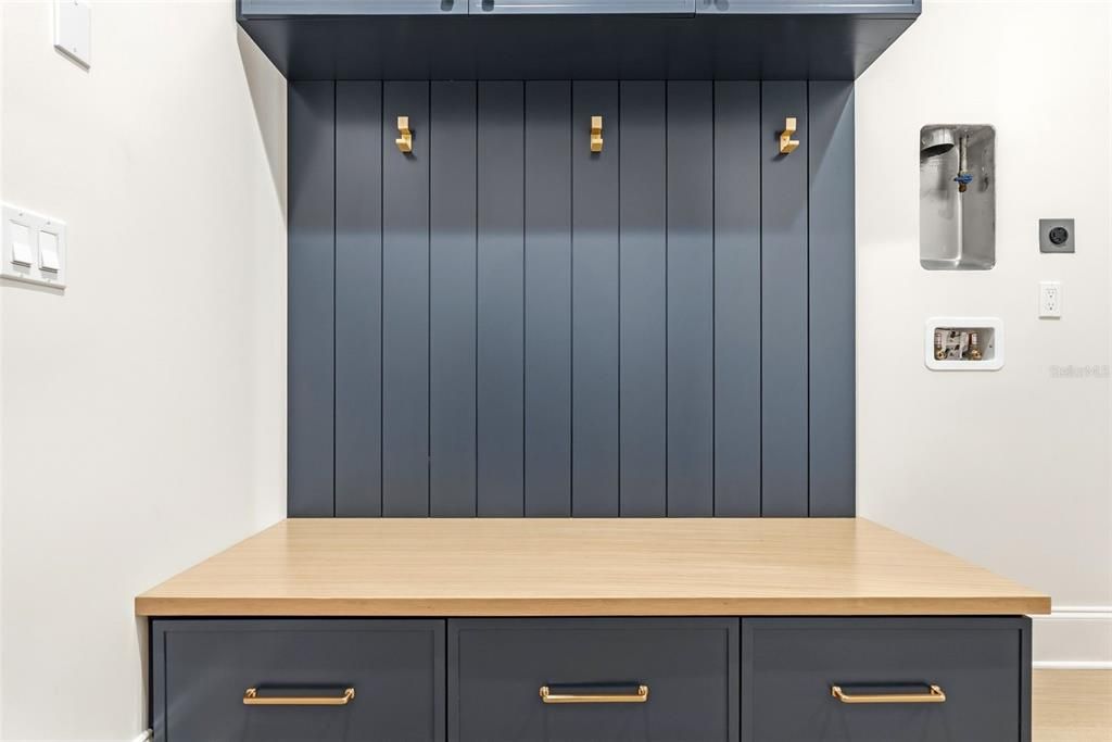 待售: $3,799,900 (5 贝兹, 6 浴室, 4741 平方英尺)