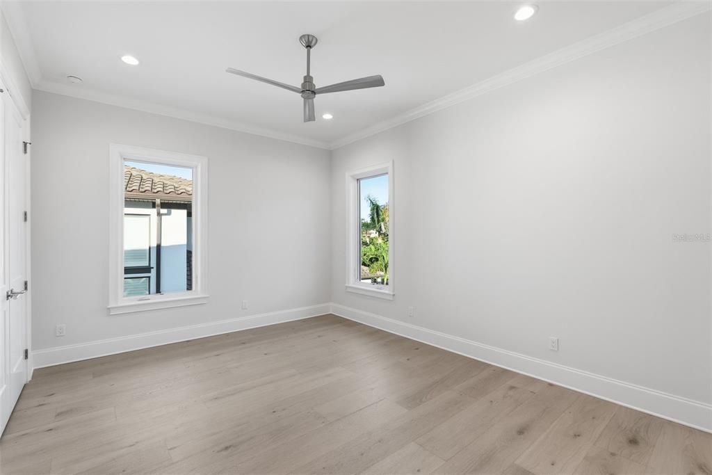 待售: $3,799,900 (5 贝兹, 6 浴室, 4741 平方英尺)