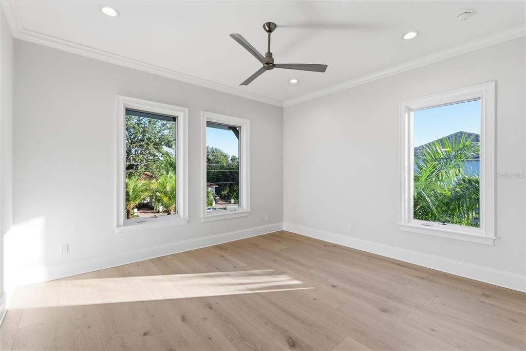 待售: $3,799,900 (5 贝兹, 6 浴室, 4741 平方英尺)