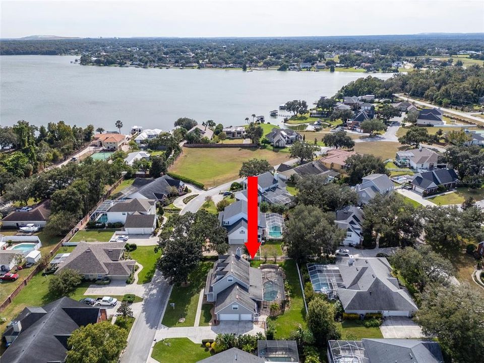 En Venta: $875,000 (6 camas, 3 baños, 3364 Pies cuadrados)